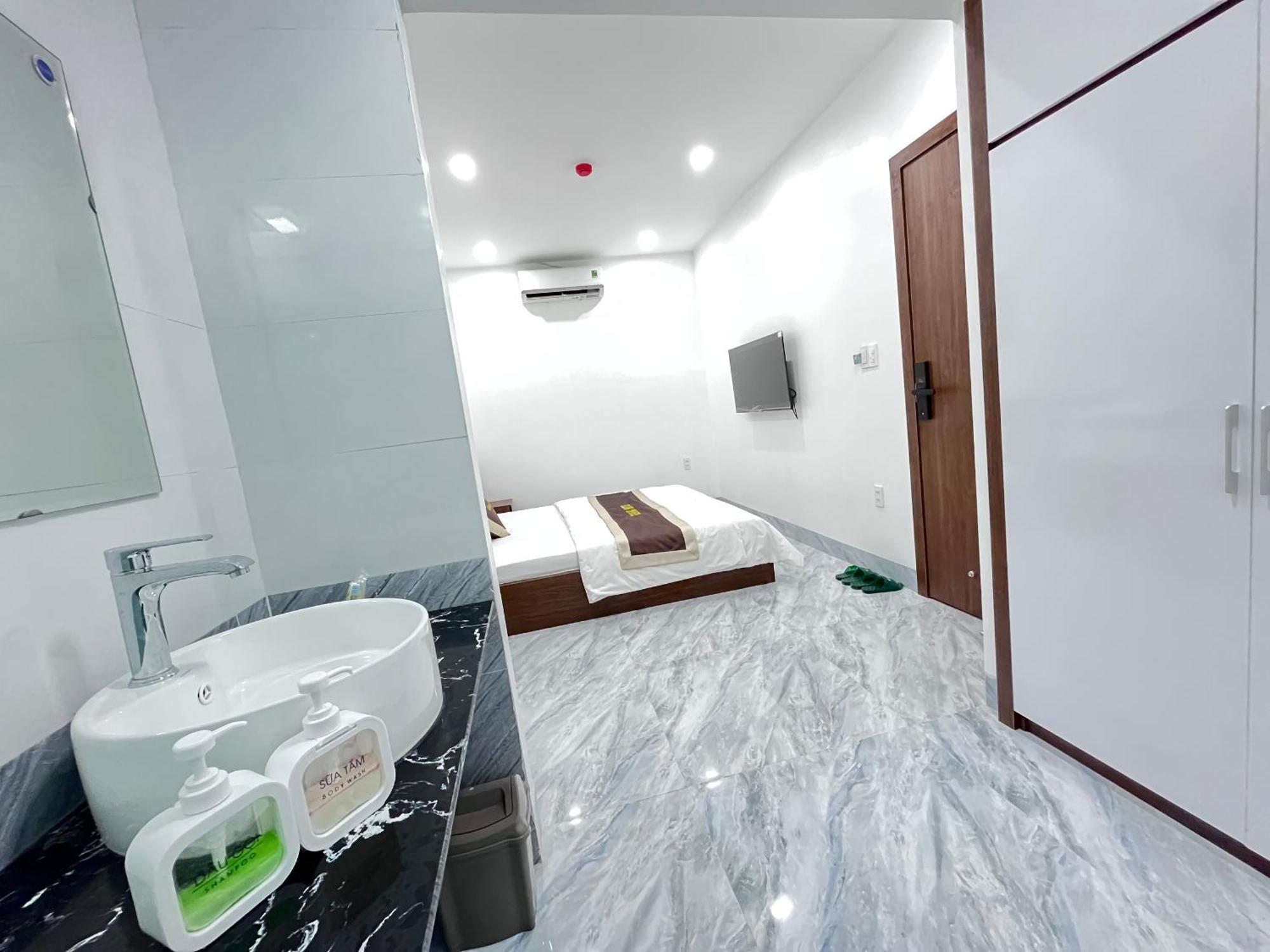 Khang Hotel Phủ Từ Sơn 部屋 写真